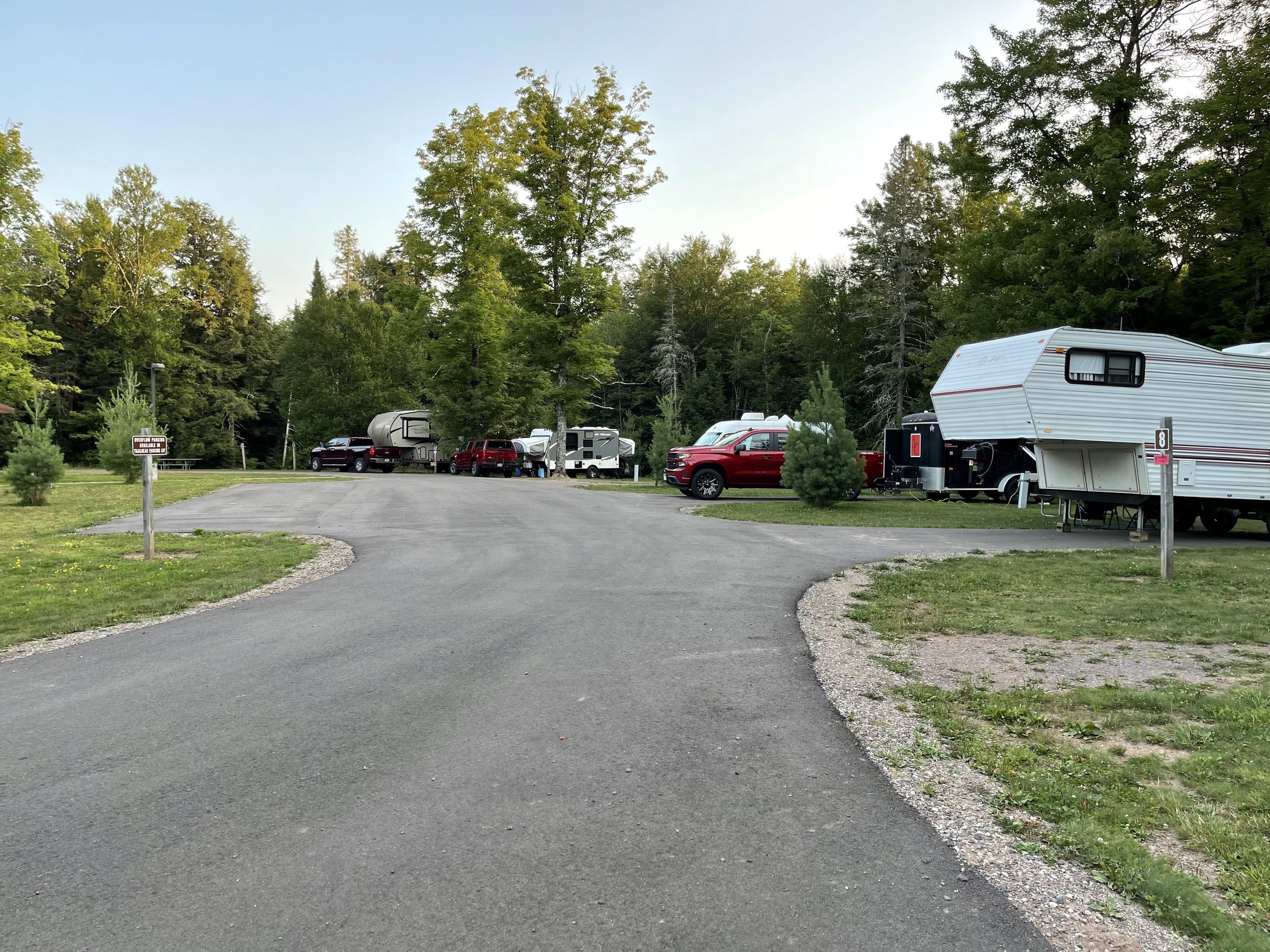  Small campground, book early! 
